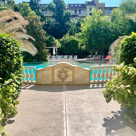 Appartement In A Luxurious Complex In Sunny *