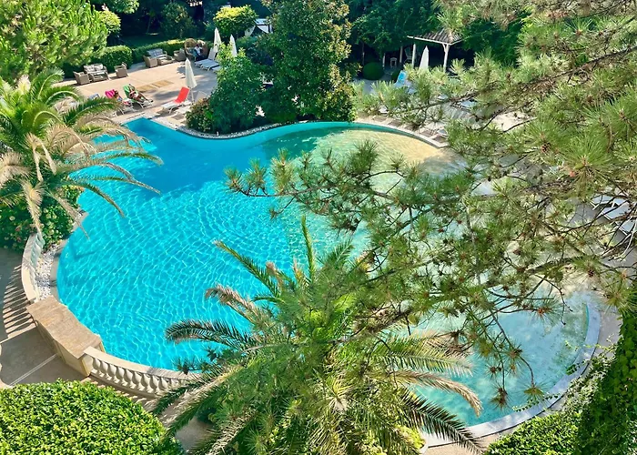 In A Luxurious Complex In Sunny Appartement Slantchev Briag