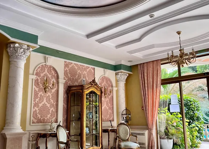 In A Luxurious Complex In Sunny Slantchev Briag