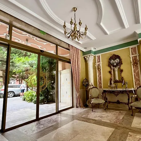 In A Luxurious Complex In Sunny Appartamento *
